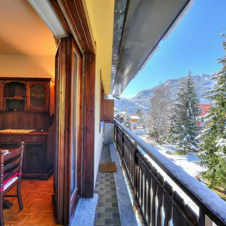 Il Nido Di Elda Few Steps From Skiing - Happy